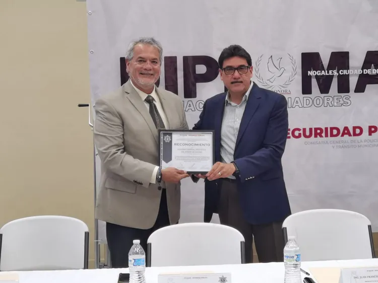 Gradúan nuevos mediadores