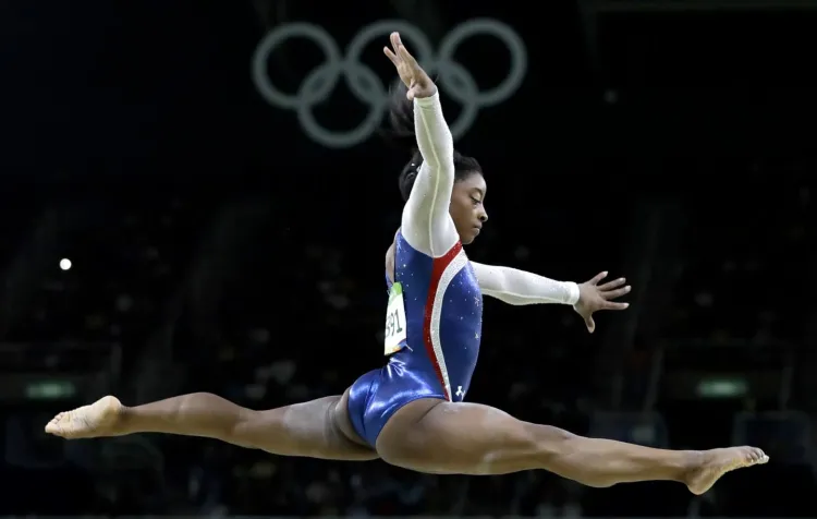 Vuelve a escena Simone Biles