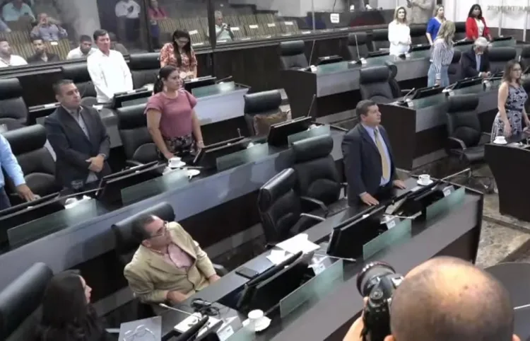 Emiten convocatoria para comisionado del Istai