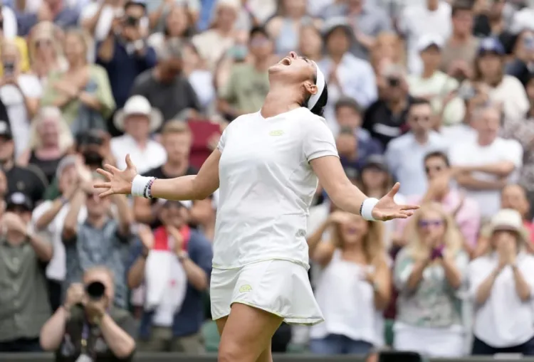 Jabeur elimina a la campeona