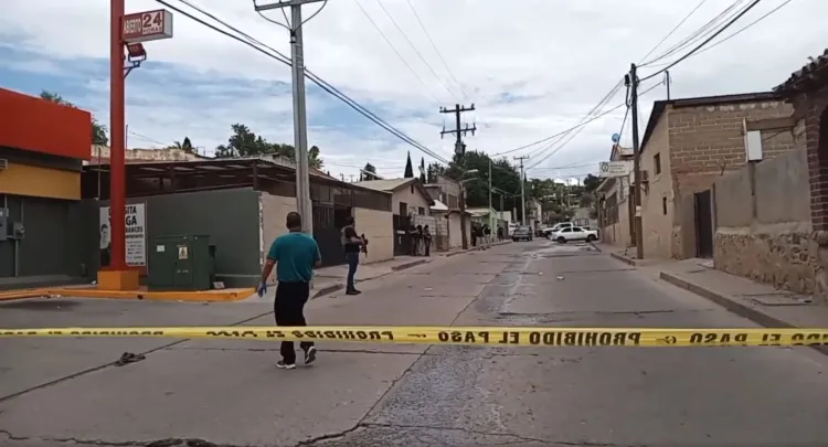 Persiguen y balean a hombre en la 5 de Mayo