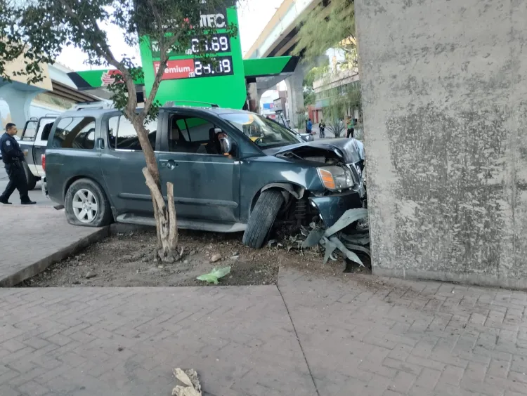 Chocan mujeres ebrias en hechos distintos