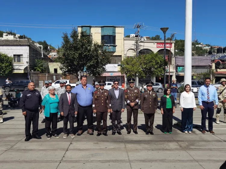 Conmemoran aniversario de la Aduana en Nogales