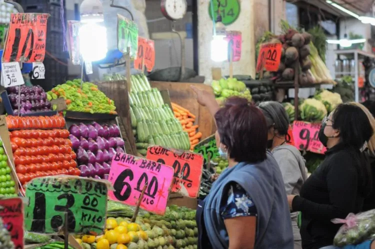 Precio de alimentos suman tres meses a la baja: estudio