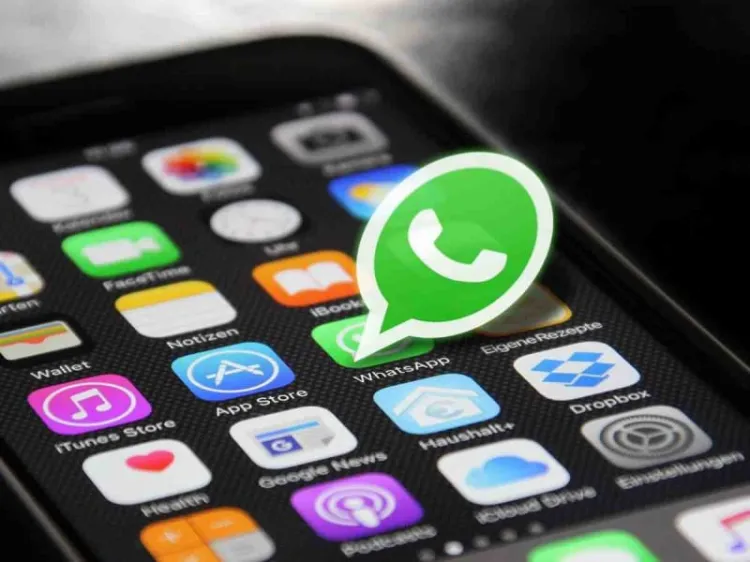Busca WhatsApp uso de email como medida de protección
