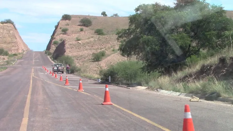 Colocan reductores de velocidad en periférico Oriente