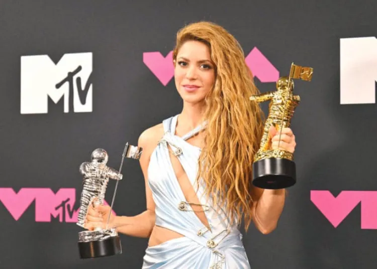Shakira factura en los Video Music Awards 2023