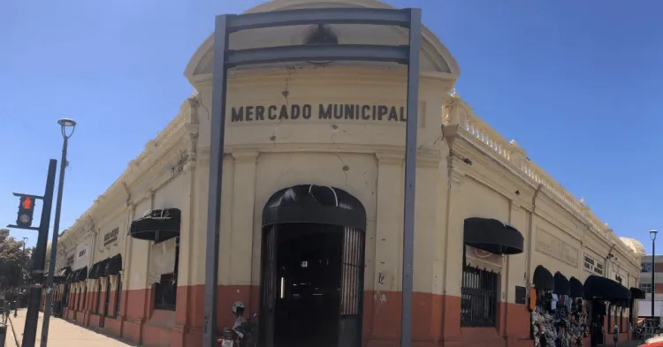 Durará un año remodelación de Mercado Municipal