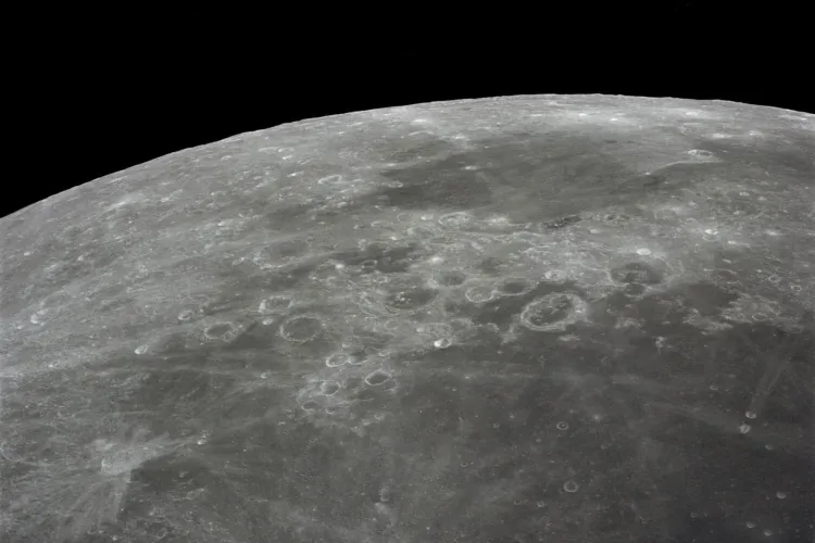 Detectan temblores en la Luna; acusan que nave Apolo los genere