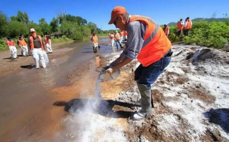 Clama Semarnat atender contaminación Río Sonora