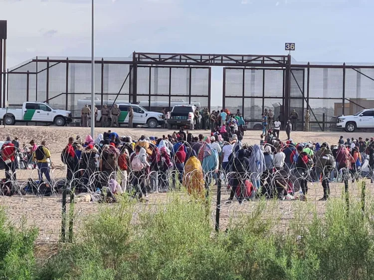 Abren Puerta 36 a migrantes en frontera México-EU