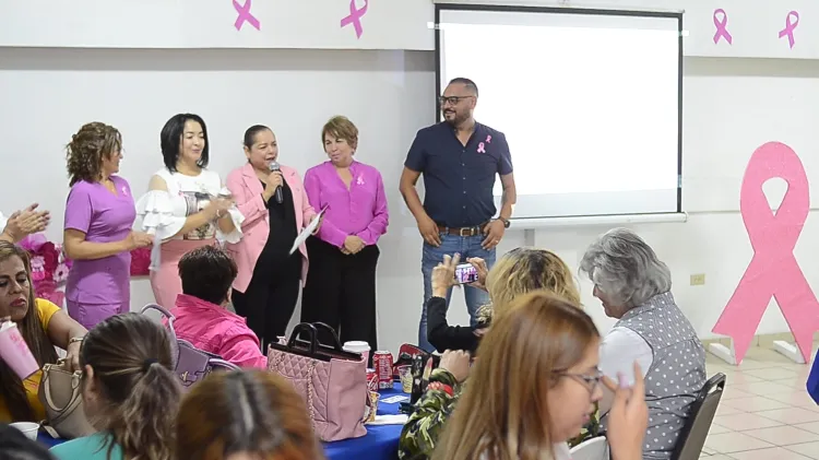 Promueven PRI, PAN y PRD sensibilización al cáncer de mama