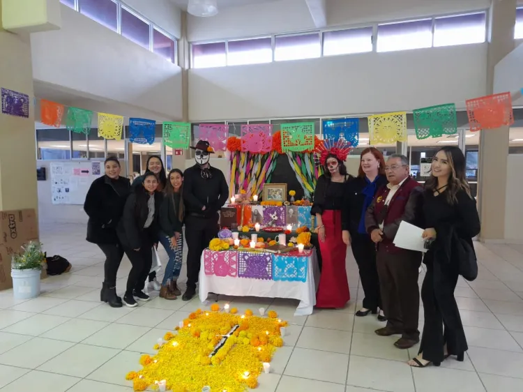 Invita Consejo Juvenil a Entre Calabazas y Catrinas