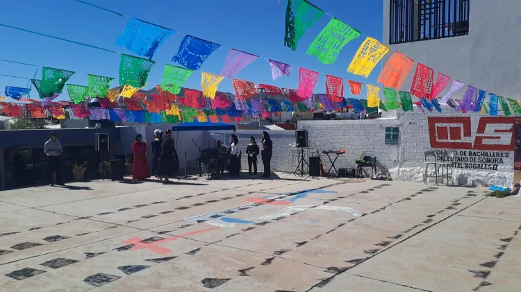 Celebra Cobach Nogales II Día de Muertos