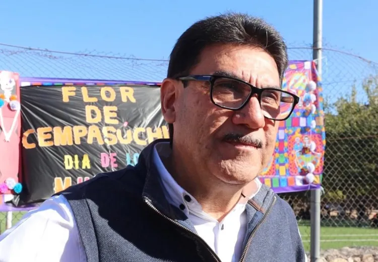 Exhorta Alcalde a nogalenses a apoyar a hermanos de Guerrero