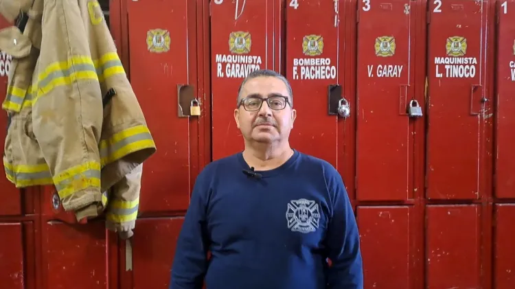 Invitan bomberos a colecta de cobijas