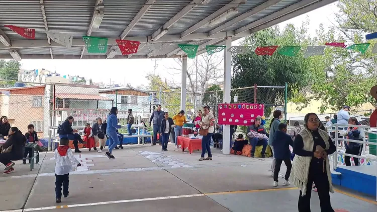 Festejan con kermés aniversario de la Revolución Mexicana en kínder