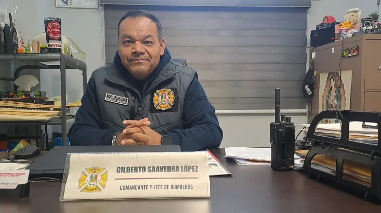 Reciben bomberos taller de Primeros Auxilios Psicológicos