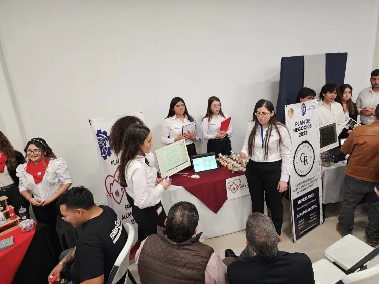 Desarrollan estudiantes del TECNM Nogales 11 proyectos de negocio