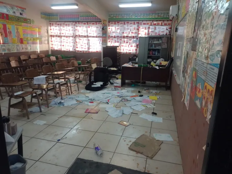 Vandalizan otra vez escuela en Lomas del Sol