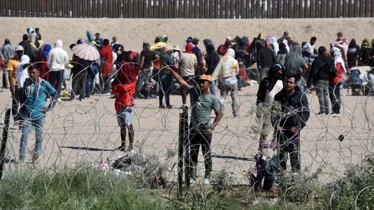 Hasta 13 mil migrantes detenidos a diario en Estados Unidos