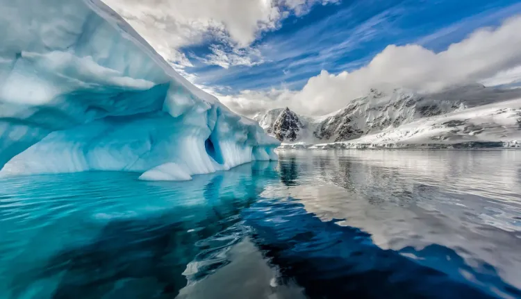 Disminuye hielo de Antártida a nivel alarmante por tercer año consecutivo