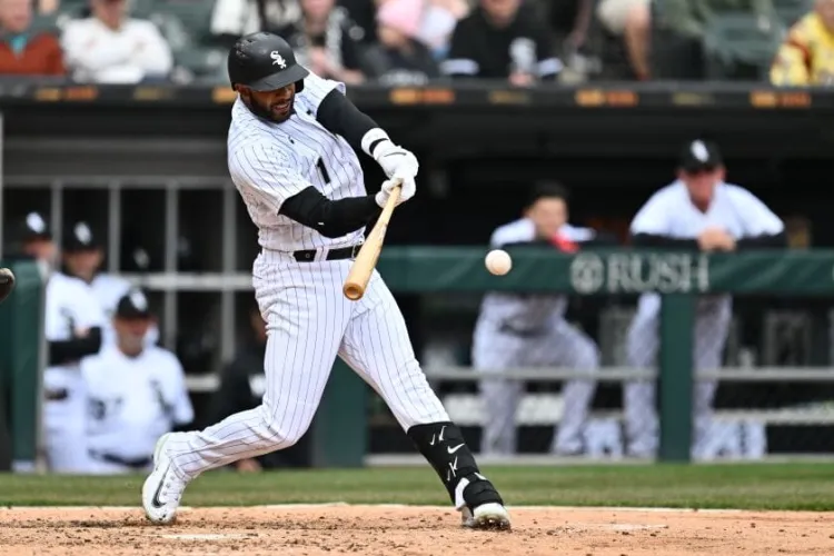 Llega Andrus a Diamondbacks