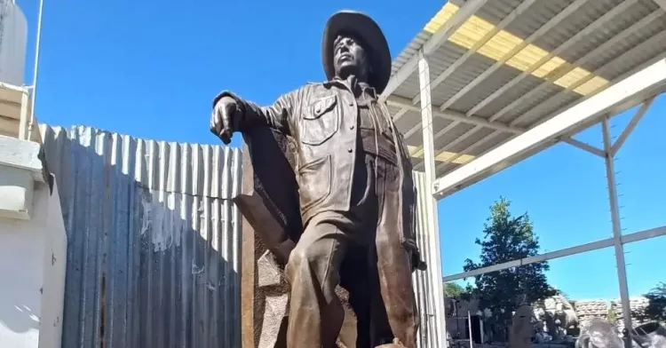 Estatua de Jesús García volverá al Parque Madero