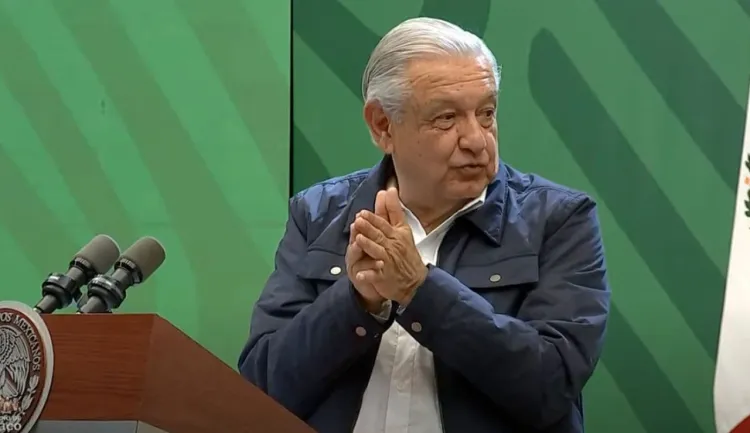 Se niegan investigar a “bots“ pero a mí sí me censuran: López Obrador al INE