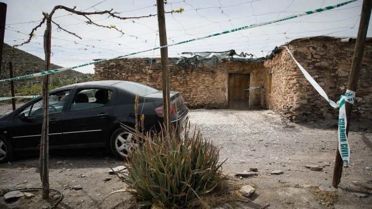 Tragedia en Almería: Padre envenena a dos niñas