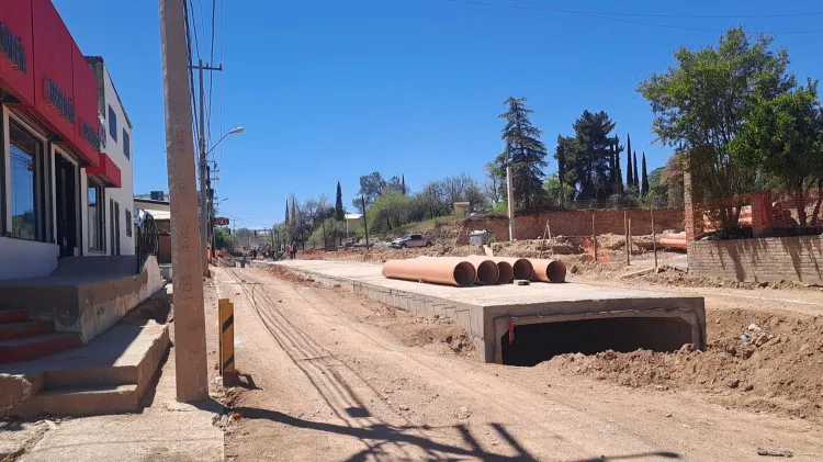 Recorre Sidur obras en la avenida Tecnológico de Nogales